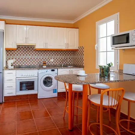 Ines Apartment, Montana La Data דירה San Bartolomé